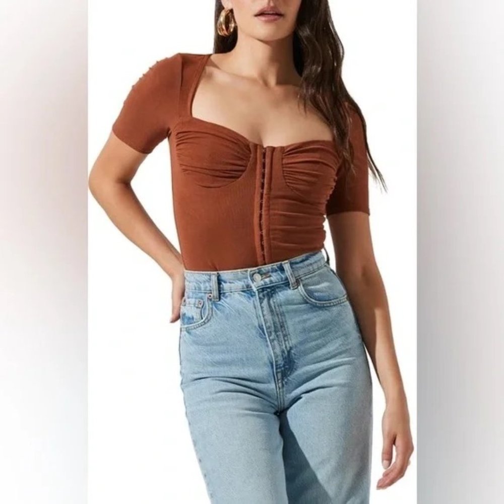 ASTR The Label Hook and Eye Bodysuit Size Small